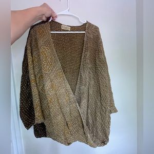 Gorgeous Neutral Kantha Bae Crossfront